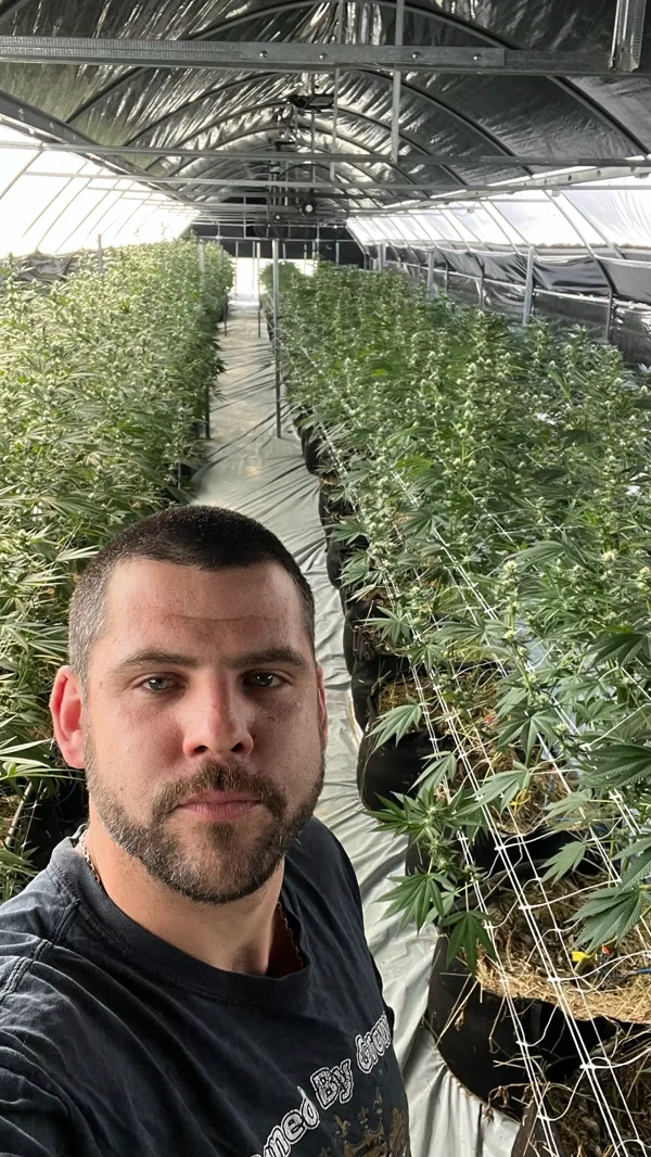 Cultivador con canopy