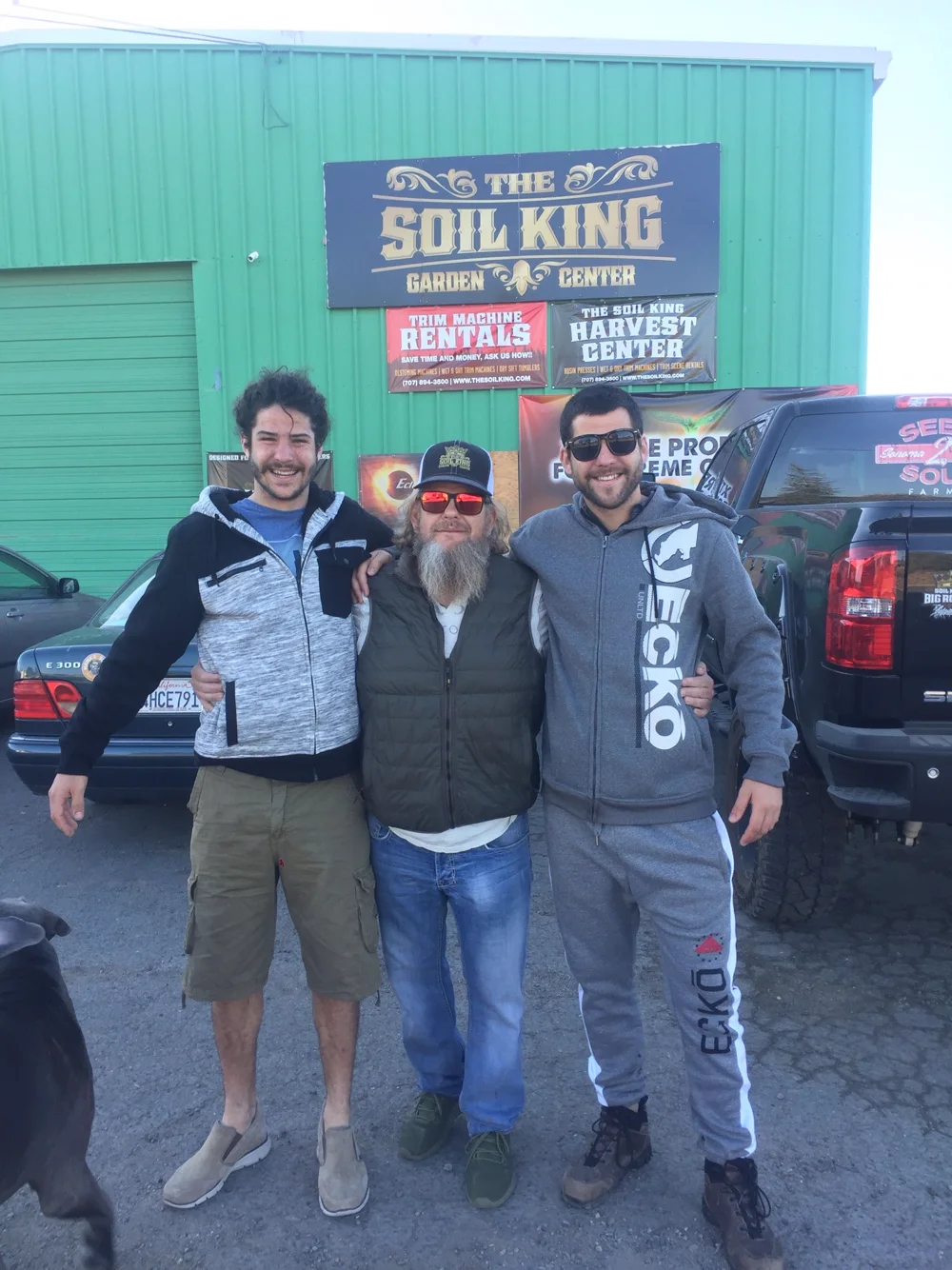 Federico Sicardi junto a Patrick King, The Soil King, en California